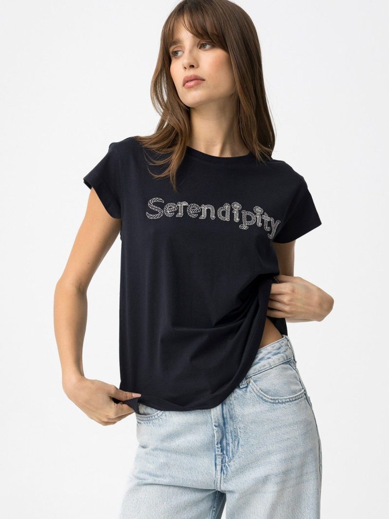 Camiseta Hillary